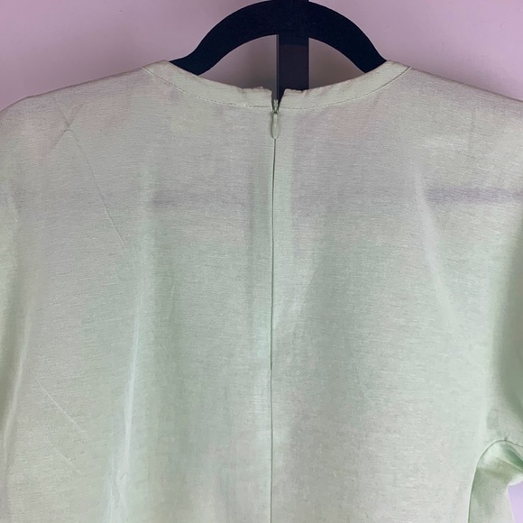 Club Monaco Mint Green Sculptured Sleeve Top with Back Zipper Size Small - Picture 8 of 10